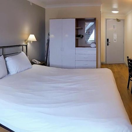 247Hotel.Com Oldham Extérieur photo