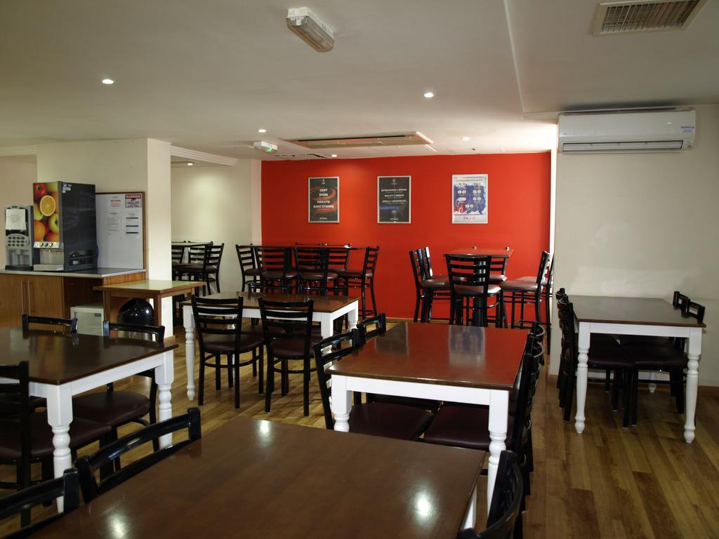 247Hotel.Com Oldham Extérieur photo