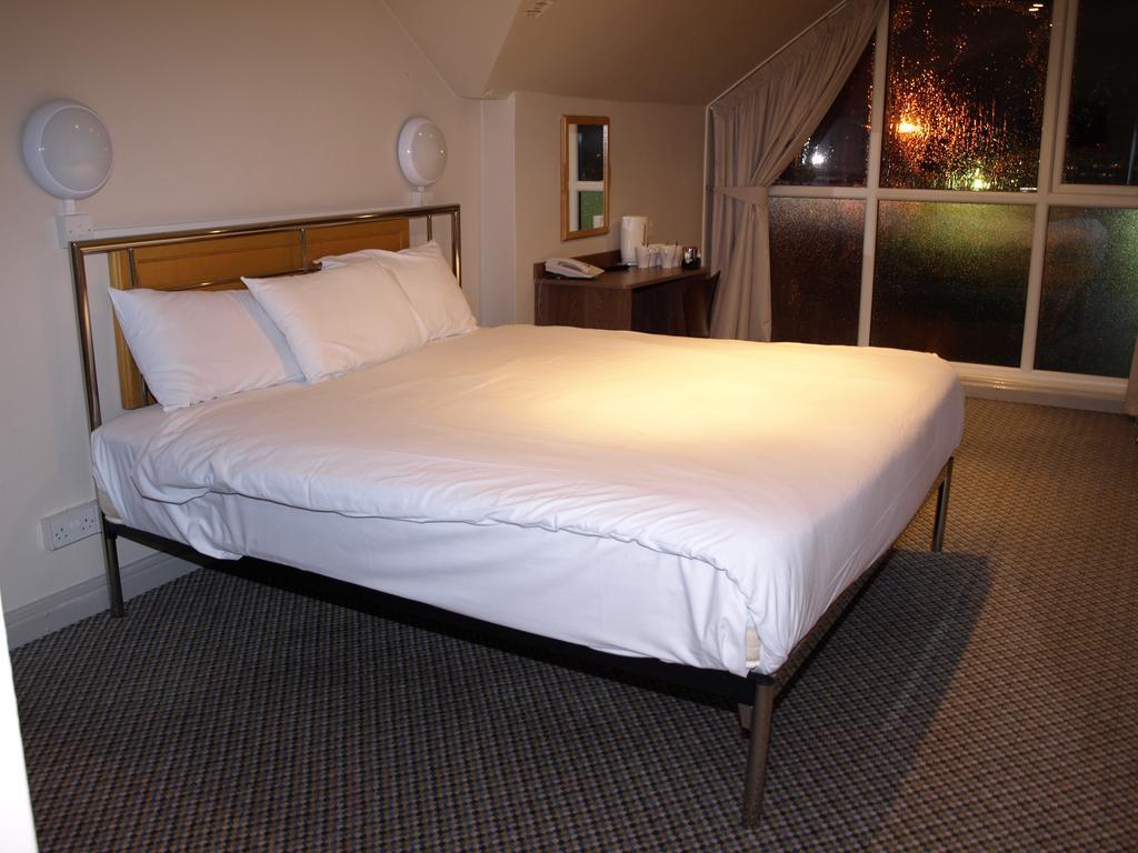 247Hotel.Com Oldham Extérieur photo